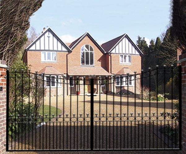 Hertfordshire Estate Gate from